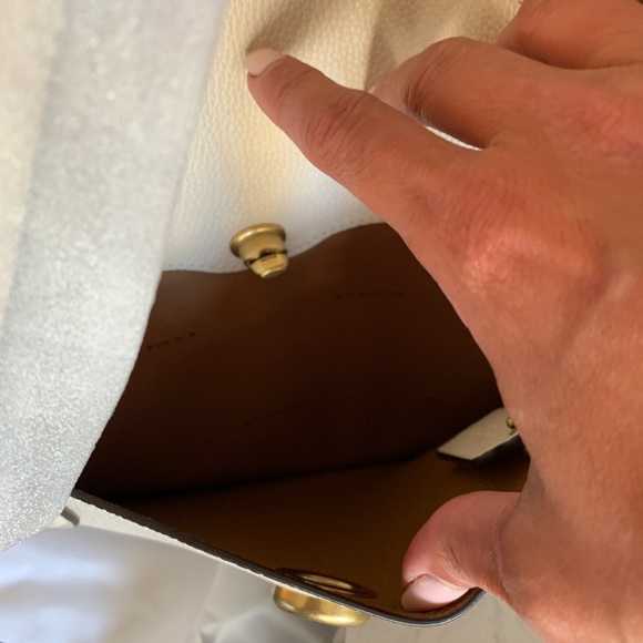 Authentic COACH 1941 Pebbled leather 3 compartments turnlock carryall/tote/Crosb - Picture 10 of 12